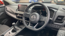 Nissan Qashqai 1.3 DiG-T MH Acenta Premium 5dr Petrol Hatchback